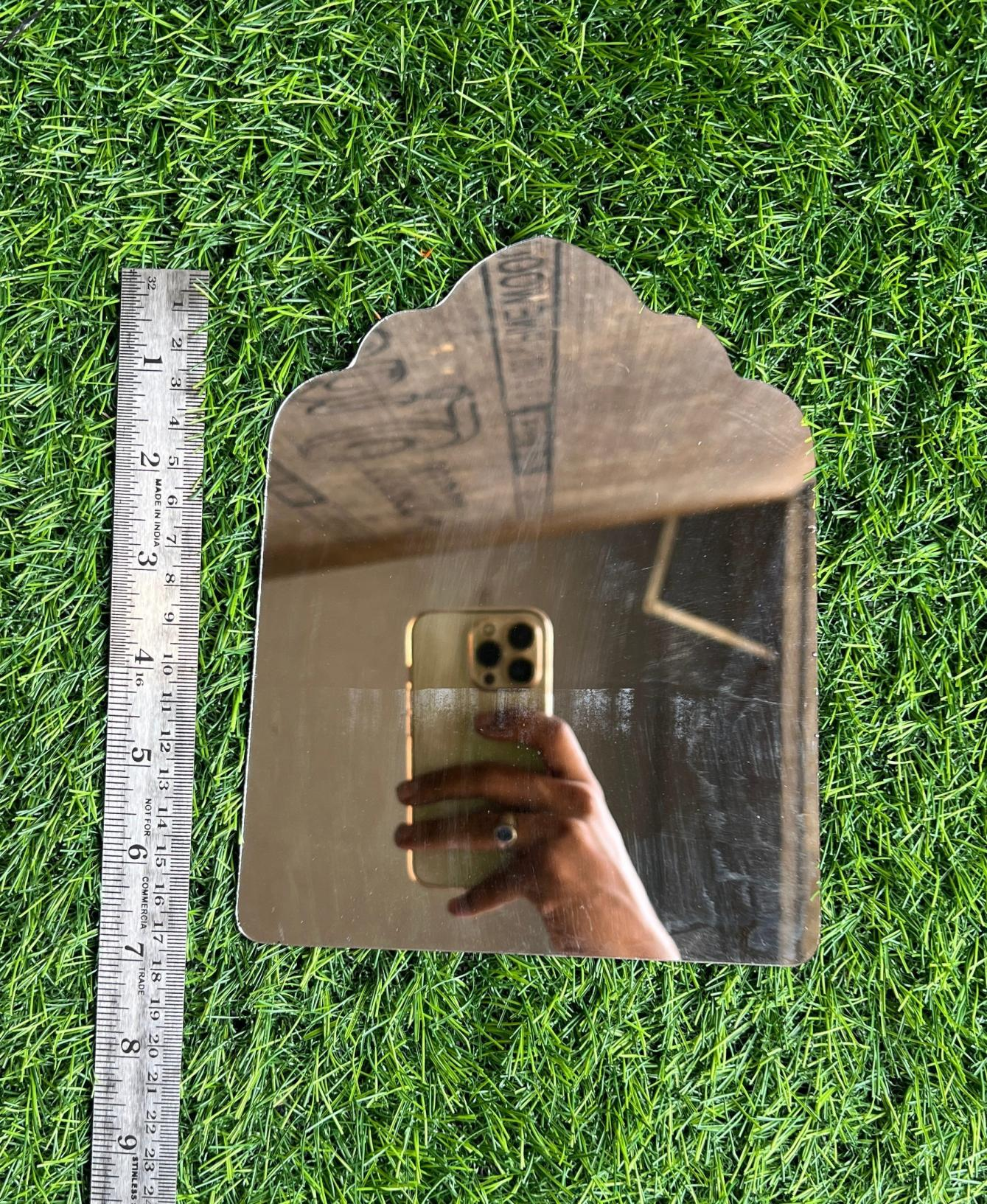 Fancy shape mirror temple Q-102