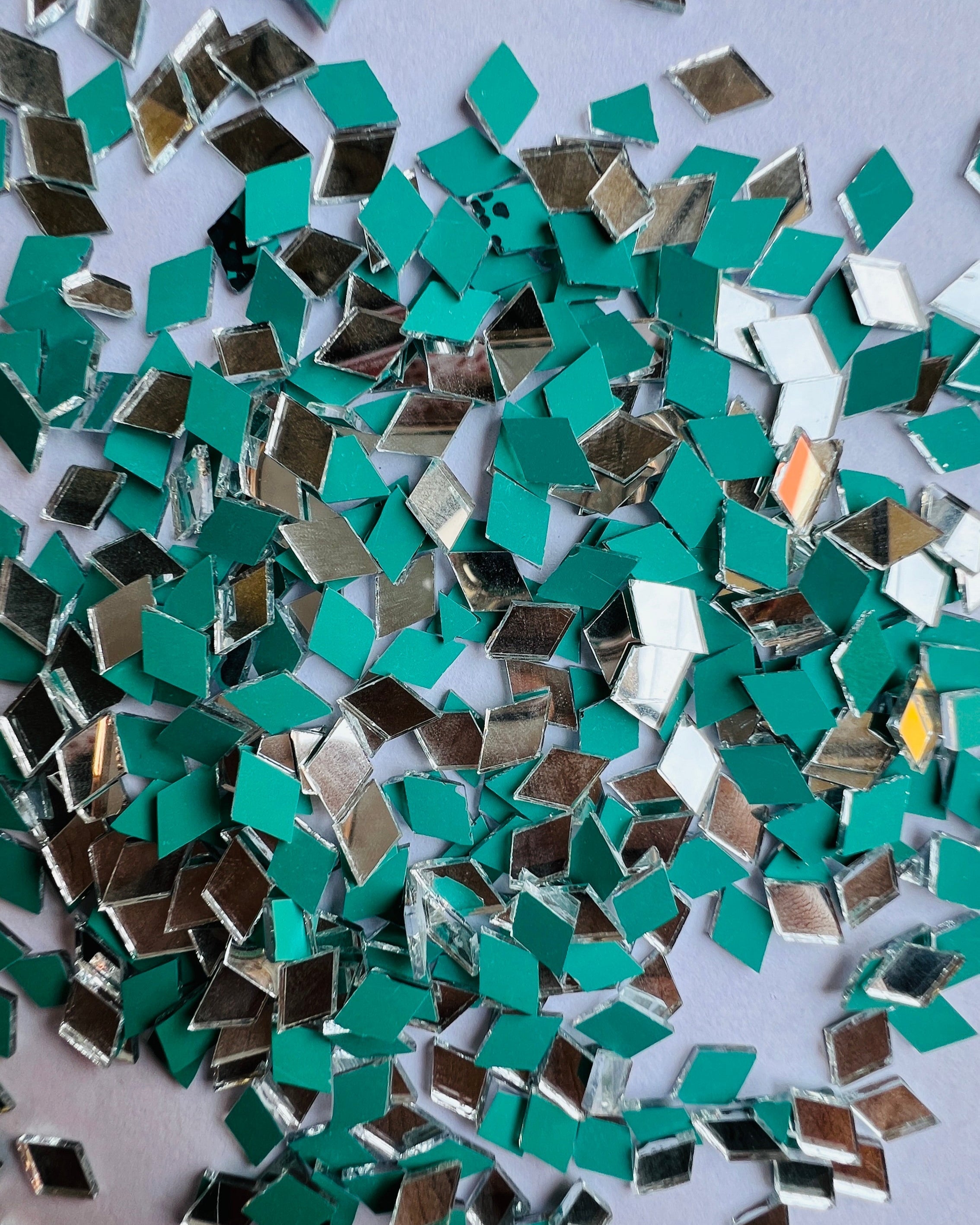 Diamond shape mirror All