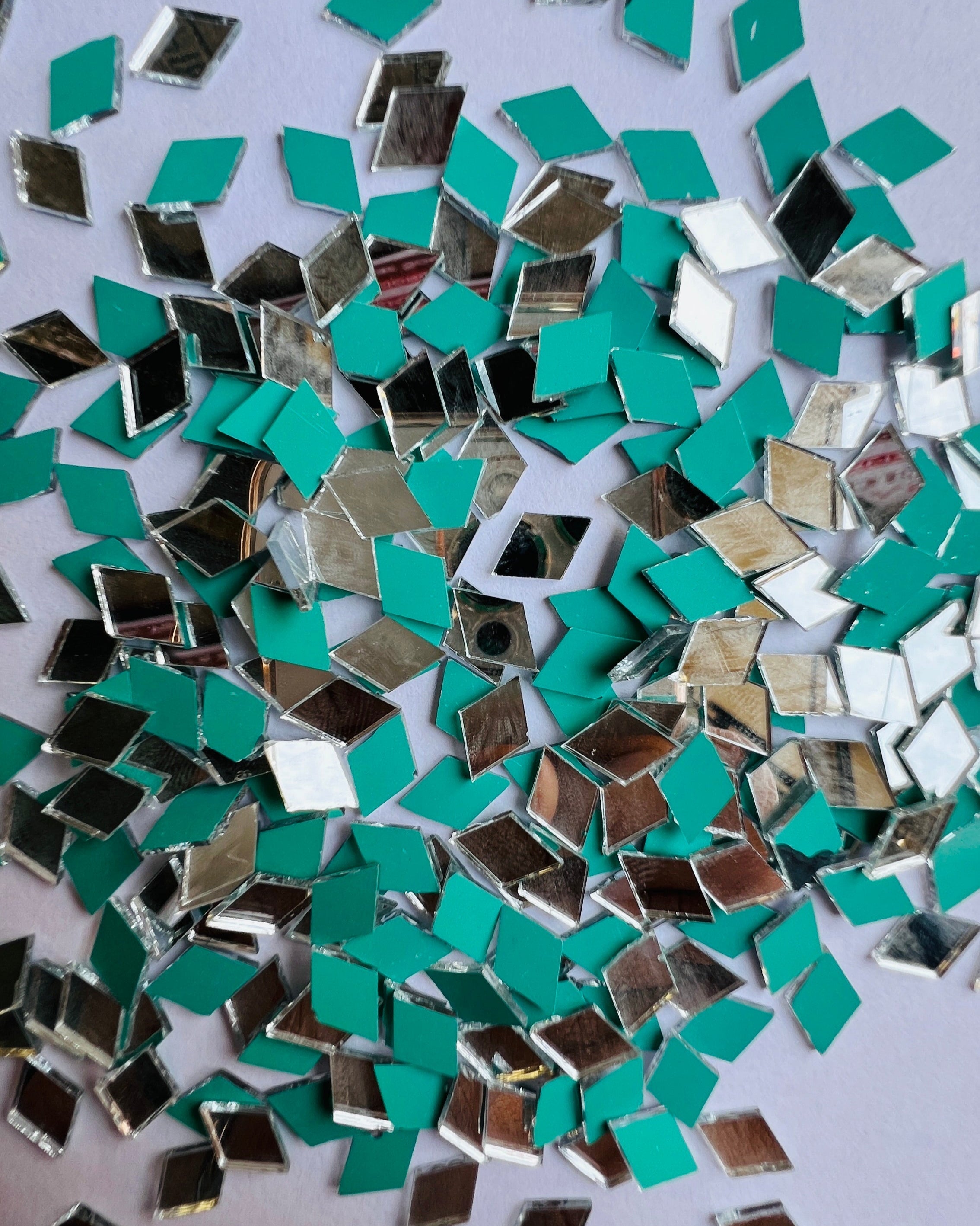 Diamond shape mirror All