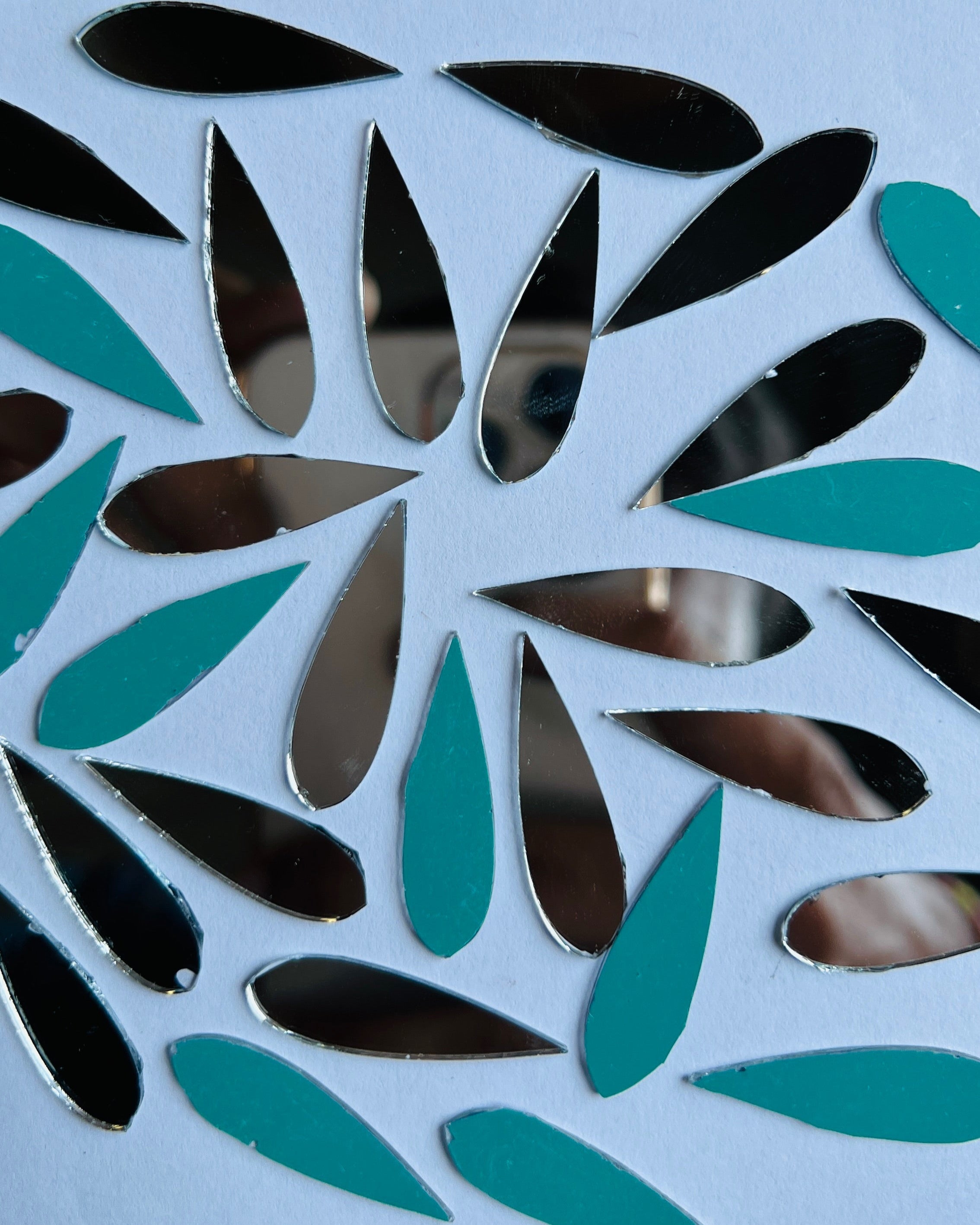 Almond shape mirror AL-30