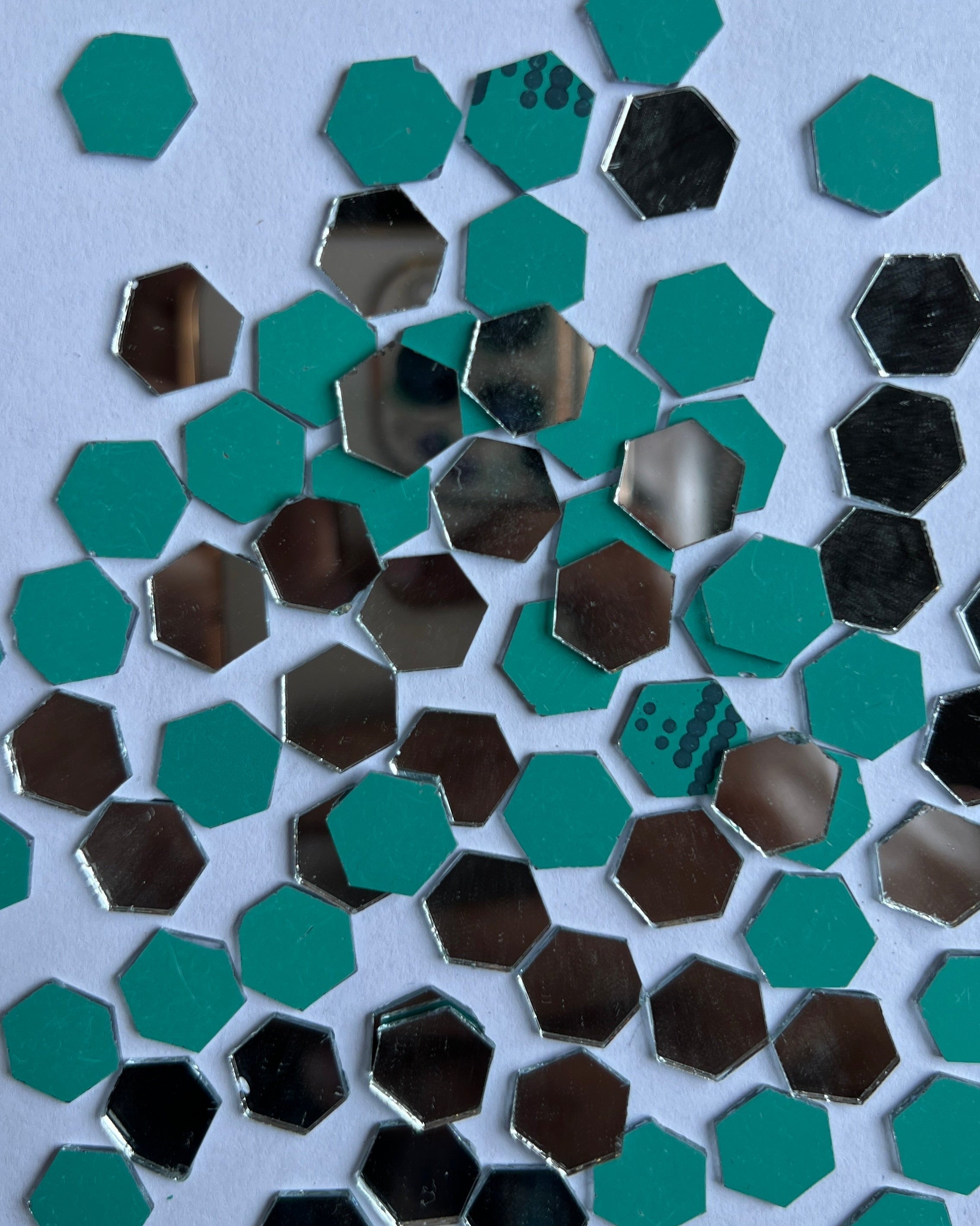 Fancy shape mirror-SC