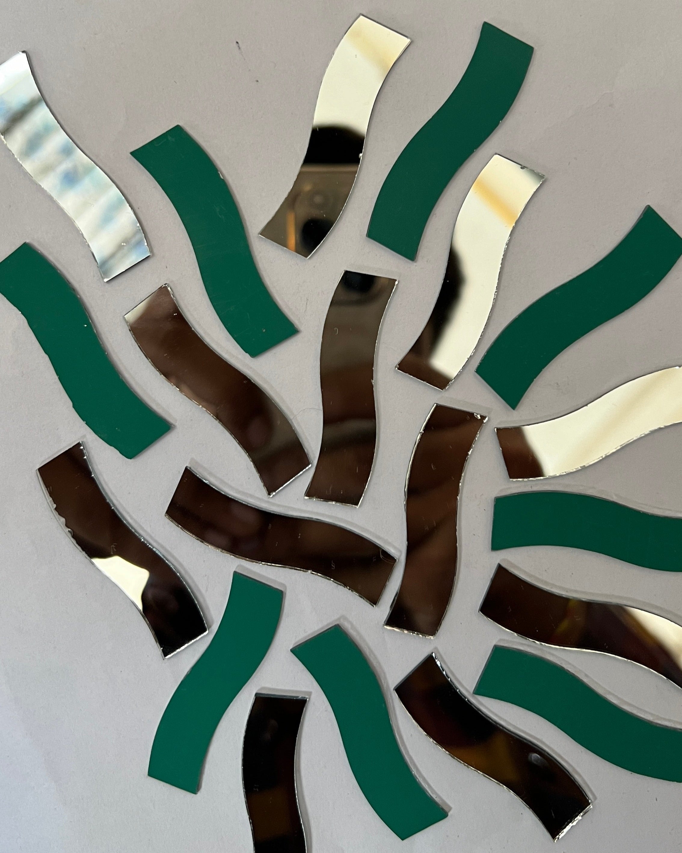 Fancy shape mirror-H 24,40 mm